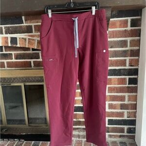 Figs Women's Burgundy Yola Skinny Pant, size Medium Petite, NEW WITH TAGS!
